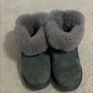 Grey emu booties